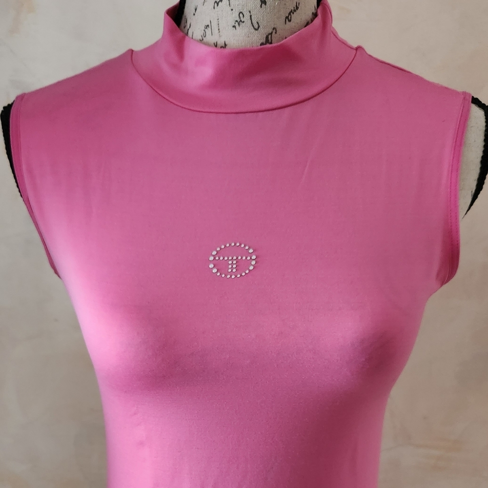 Sergio Tacchini Women's Mockneck Top in Bubblegum Pink Size M.